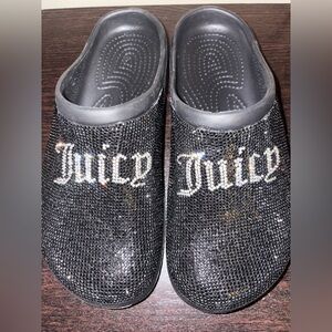 Juicy Couture Sparkling Cruz Clogs in Black